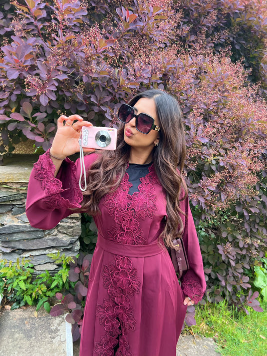 LEÍLA